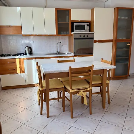 Sailor Lägenhet Pula